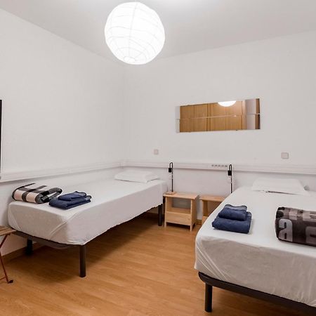 Precioso Piso En El Rastro By Bebalmy Apartment Madrid Bagian luar foto