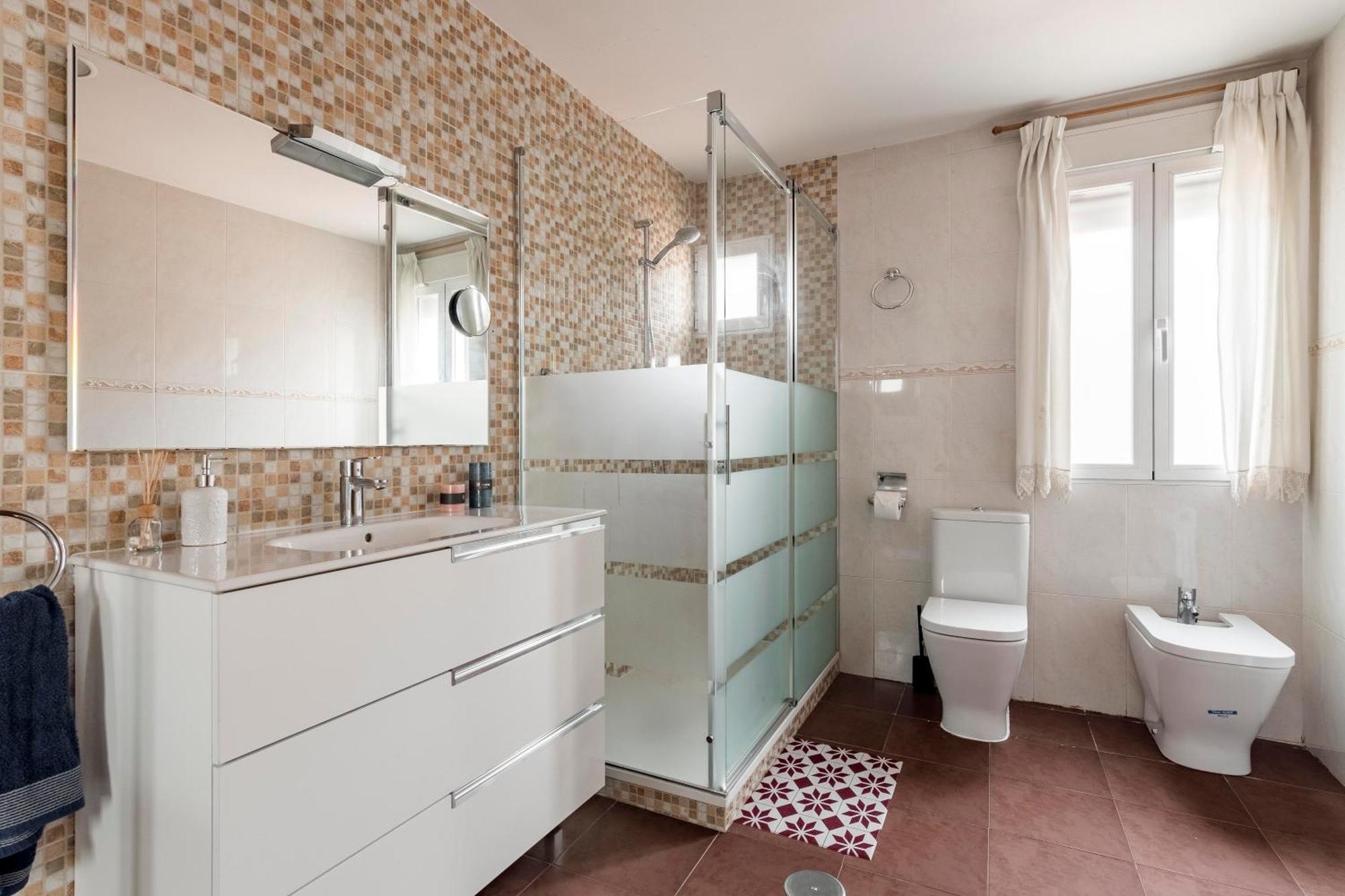Precioso Piso En El Rastro By Bebalmy Apartment Madrid Bagian luar foto