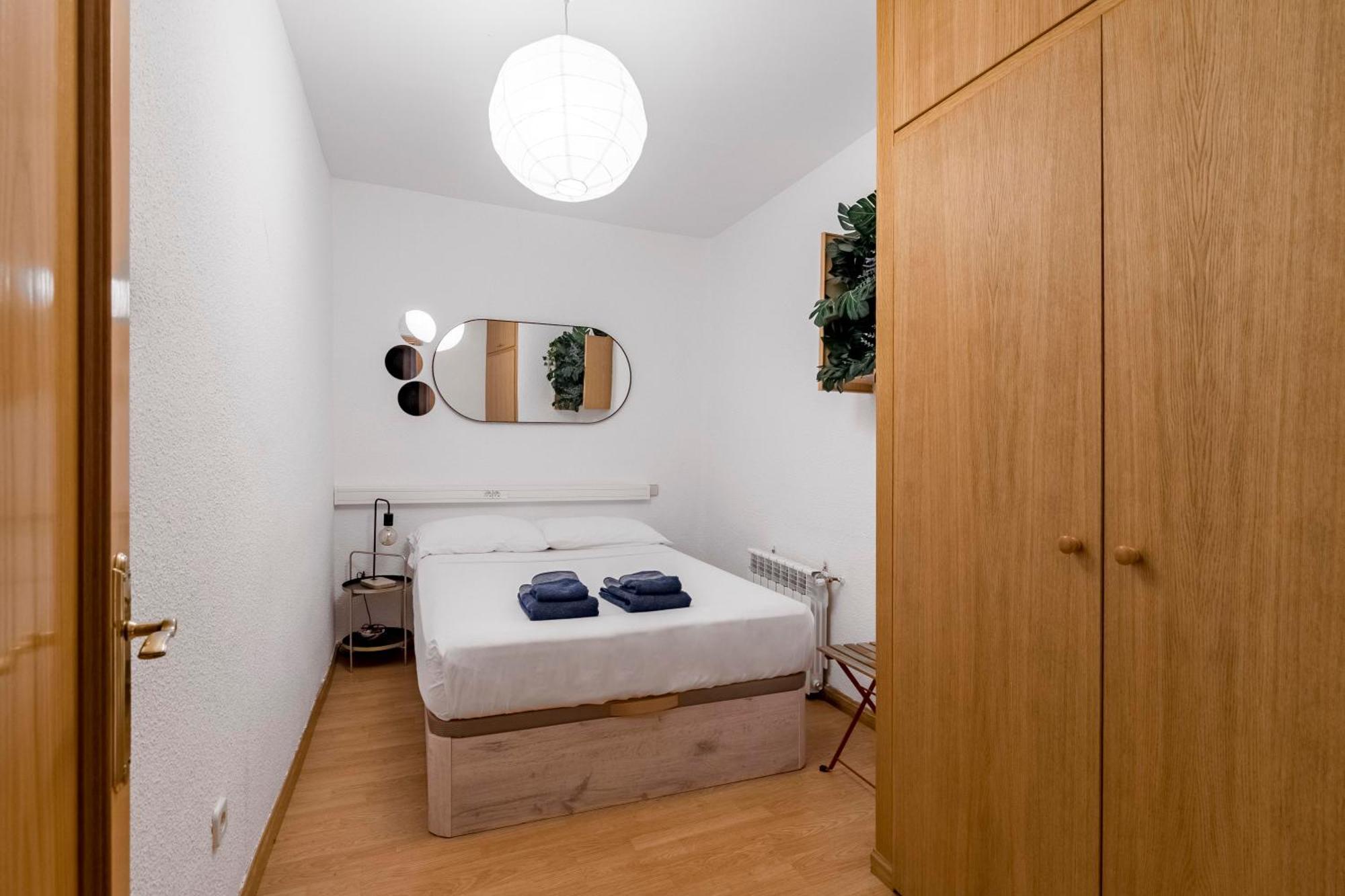 Precioso Piso En El Rastro By Bebalmy Apartment Madrid Bagian luar foto